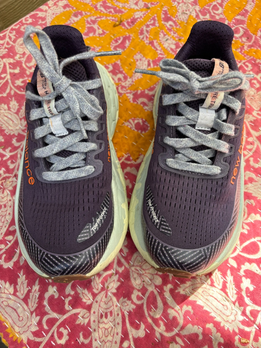 New Balance Women's Black and Orange Athletic Running Shoes